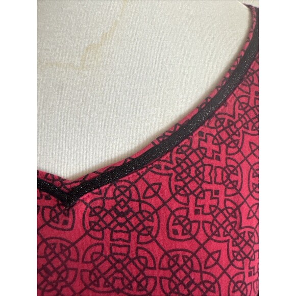 Catherines Plus Size 3X Knit Tunic Top Red Black Geometric Print Stretch V-Neck - Picture 5 of 10